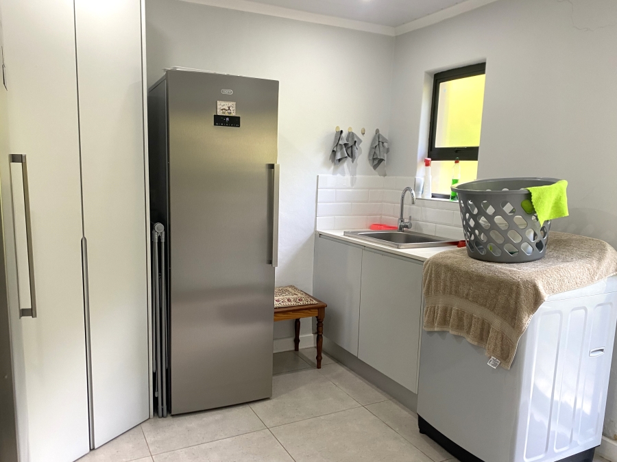 2 Bedroom Property for Sale in Hunters Home Western Cape